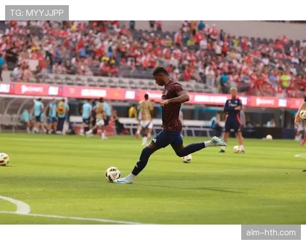 拉什福德进攻端大放异彩，助球队斩获关键胜利