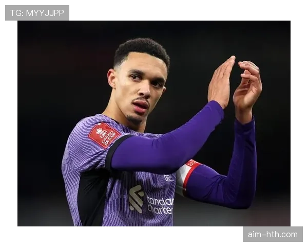 特伦特·亚历山大-阿诺德欧冠半决赛快发角球成名战解析